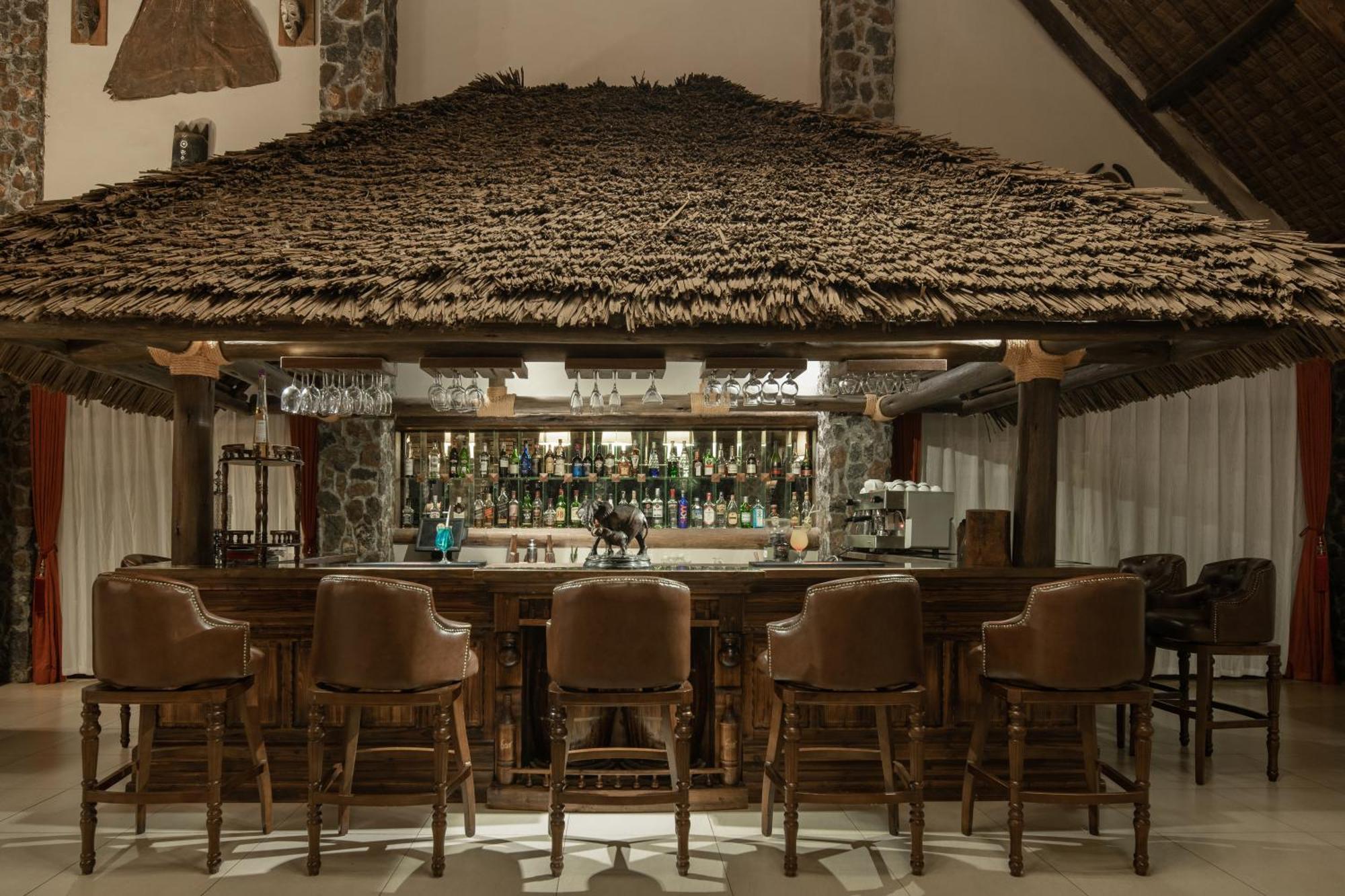 מטו וואמבו Lake Manyara Kilimamoja Lodge מראה חיצוני תמונה